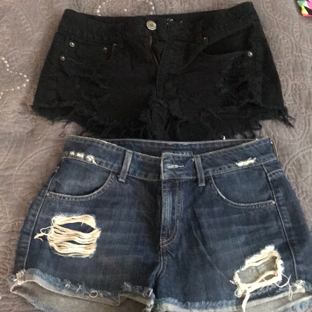 Bundle of high waisted shorts.